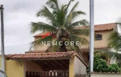 Imagem: A casa possui 3 Dormitórios, 4 Banheiros, 5 Vagas na garagem