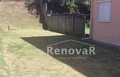 Imagem: O apartamento possui 3 Dormitórios, 1 Banheiro, 1 Vaga na garagem