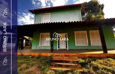 Imagem: A casa em condomínio possui 3 Dormitórios, 3 Banheiros, 5