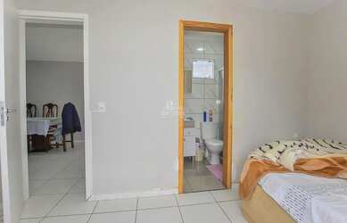 Imagem 16: Vendas Casa Curitiba PR. 53m² de Área, 2 Vagas na garageme2 Dormitórios