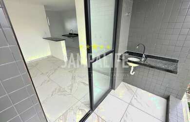 Imagem: O apartamento possui 3 Dormitórios, 2 Banheiros, 1 Vaga na