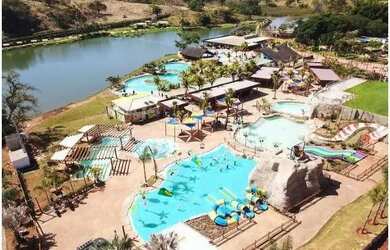 Imagem: A chácara possui 2.150m² de Área e está localizado em Área