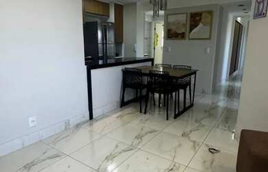 Imagem: O apartamento possui 3 Dormitórios, 2 Banheiros, 2 Vagas na