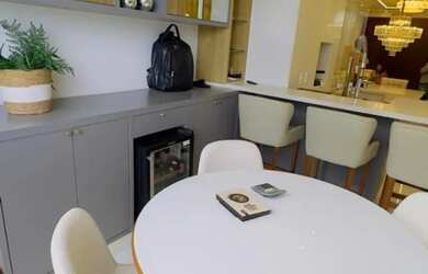 Imagem 13: Conforto e Exclusividade de Frente para o Mar, 4 Suítes 3 Vagas, Mobiliado...