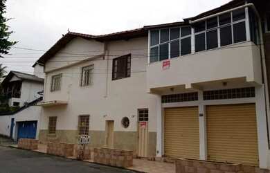 Imagem: A casa possui 2 Dormitórios, 1 Banheiro, 70m² de Área e