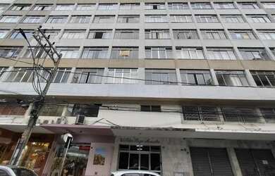 Imagem: O apartamento possui 1 Dormitório, 1 Banheiro, 40m² de Área