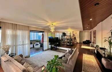 Imagem: O apartamento possui 4 Dormitórios, 5 Banheiros, 3 Vagas na