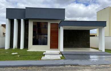 Imagem: A casa em condomínio possui 3 Dormitórios, 4 Banheiros e 182m²