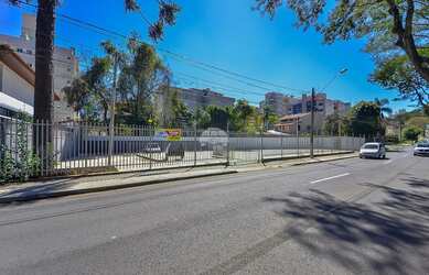 Imagem 4: Lote/Terreno para venda com 953 metros quadrados em Água Verde - Curitiba...