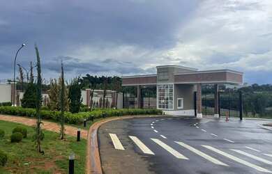 Imagem 3: Casa de condomínio para venda tem 300 metros quadrados em Residencial...