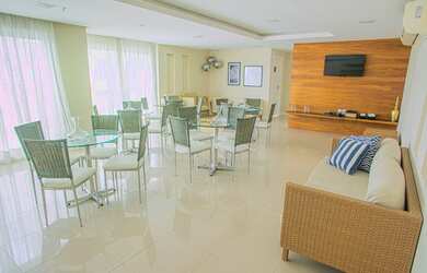 Imagem: O apartamento possui 3 Dormitórios, 2 Banheiros, 1 Vaga na