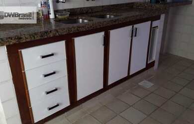 Imagem 4: Apartamento com 3 dormitórios à venda, 180 m² por R$ 600.000,00 - Tirol...