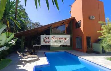 Imagem 2: Casa com piscina. Piscina, 2 Vagas na garageme3 Dormitórios