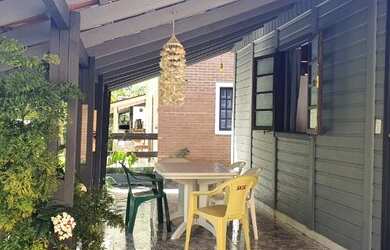 Imagem: A casa em condomínio possui 2 Dormitórios, 2 Banheiros, 2