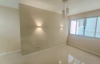 Imagem: O apartamento possui 1 Dormitório, 2 Banheiros, 1 Vaga na garagem