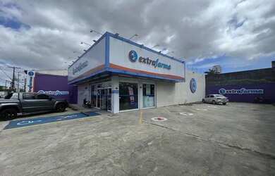 Imagem: O depósito possui 5 Vagas na garagem, 350m² de Área e está