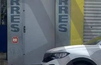 Imagem: O depósito possui 300m² de Área e está localizado em Centro