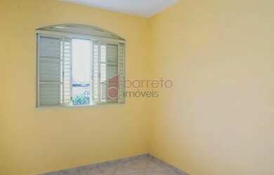 Imagem 15: Casa Padrão em Jundiaí. 120m² de Área, 1 Vaga na garageme3 Dormitórios