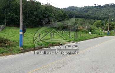 Imagem: O terreno possui 3.308m² de Área e está localizado em Angelina