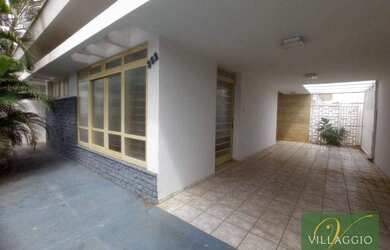 Imagem: O depósito possui 4 Vagas na garagem, 217m² de Área e está