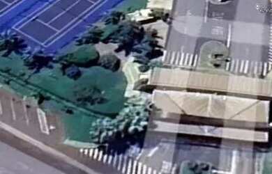 Imagem: O terreno possui 400m² de Área e está localizado em Loteamento