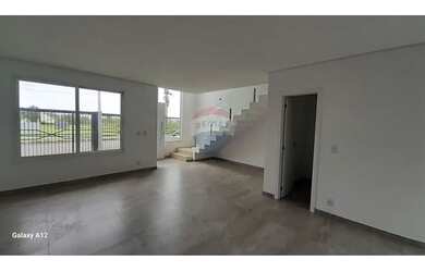 Imagem 4: Sobrado Moderno em Cachoeirinha - Pronto para Morar!