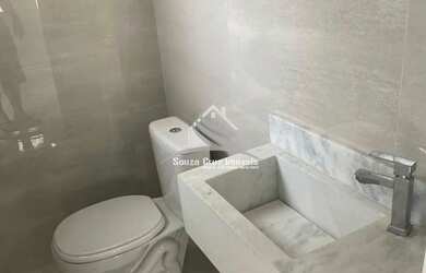 Imagem 12: Sobrado Frente Para Rua - 03 Quartos 01 Suíte - Terraço com Churrasqueira