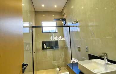 Imagem 13: Casa residencial em condomínio disponível para locação no bairro Grand...