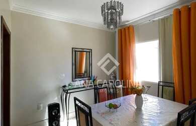 Imagem 6: Casa com 5 Quartos à Venda no Bairro Alcides Rabelo