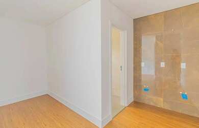 Imagem 10: Sobrado Geminado com 3 suíte(s) à venda no bairro SAGUACU em JOINVILLE, por R$ 1.490.000.0