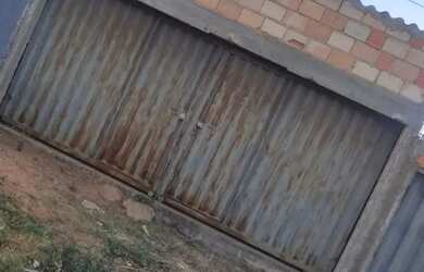 Imagem: O terreno possui 130m² de Área e está localizado em Montes