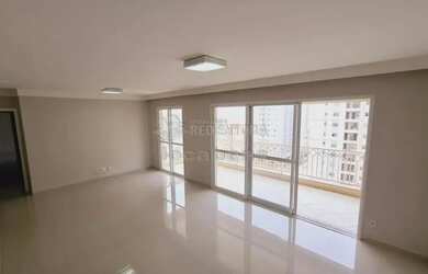 Imagem: O apartamento possui 3 Dormitórios, 5 Banheiros, 3 Vagas na