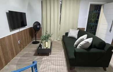 Imagem: A casa possui 2 Dormitórios, 1 Banheiro, 1 Vaga na garagem