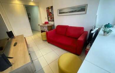 Imagem: O apartamento possui 1 Dormitório, 1 Banheiro, 1 Vaga na garagem