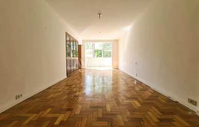 Imagem: O apartamento possui 3 Dormitórios, 1 Banheiro, 120m² de Área