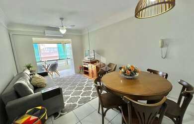 Imagem 11: Apartamento de 2 Dormitórios com 1 suíte, sacada com churrasqueira e...