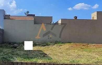 Imagem: O terreno possui 200m² de Área e está localizado em São