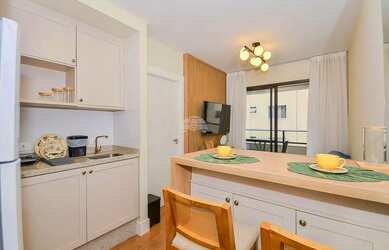 Imagem: O apartamento possui 1 Dormitório, 1 Banheiro, 27m² de Área