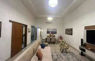 Imagem: A casa em condomínio possui 3 Dormitórios, 5 Banheiros, 2