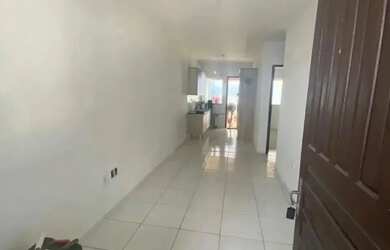 Imagem: A casa possui 2 Dormitórios, 2 Banheiros, 1 Vaga na garagem