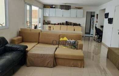 Imagem: O apartamento possui 3 Dormitórios, 5 Banheiros, 3 Vagas na