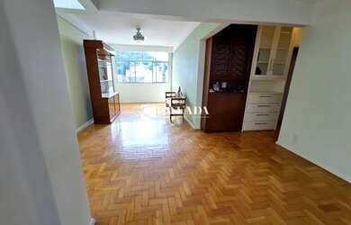 Imagem: O apartamento possui 3 Dormitórios, 3 Banheiros, 130m² de