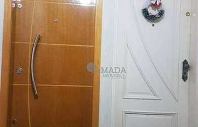 Imagem: O apartamento possui 3 Dormitórios, 1 Banheiro, 1 Vaga na garagem