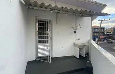 Imagem: A casa possui 2 Dormitórios, 1 Banheiro, 60m² de Área e