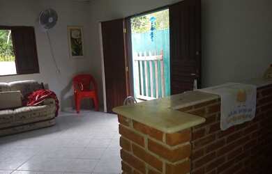 Imagem: A casa possui 3 Dormitórios, 2 Vagas na garagem e está localizado