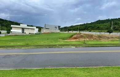 Imagem: O terreno possui 346m² de Área e está localizado em Loteamento