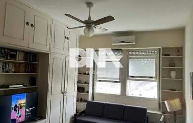 Imagem 16: Praça Cardeal Arcoverde. Apartamento com vista livre de todos os cômodos. Sol da manhã