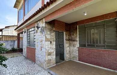 Imagem 2: CASARÃO 4 QTS/TERRAÇO C/ MEIA ÁGUA. OPORTUNIDADE