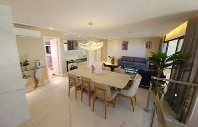 Imagem: O apartamento à venda possui 4 Dormitórios, 5 Banheiros, 4