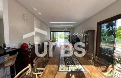 Imagem 9: Casa térrea à venda no Condomínio Águas da Serra- Hidrolândia frente...